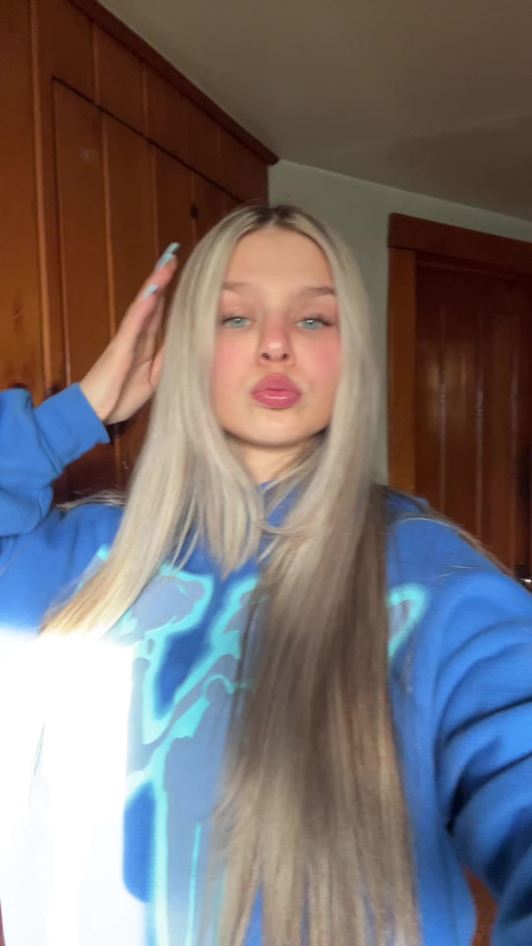 @emily💋ྀིྀི