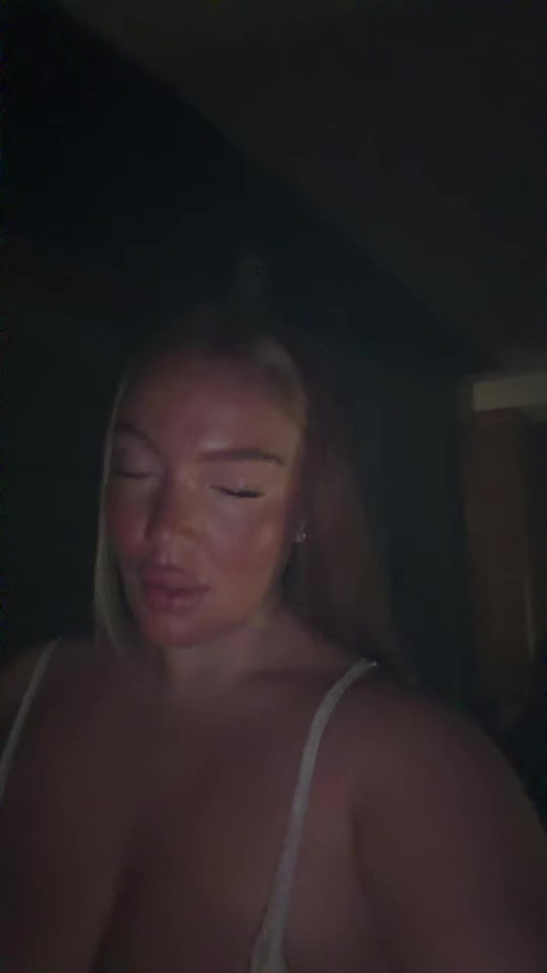 @_corinnepetrellese_