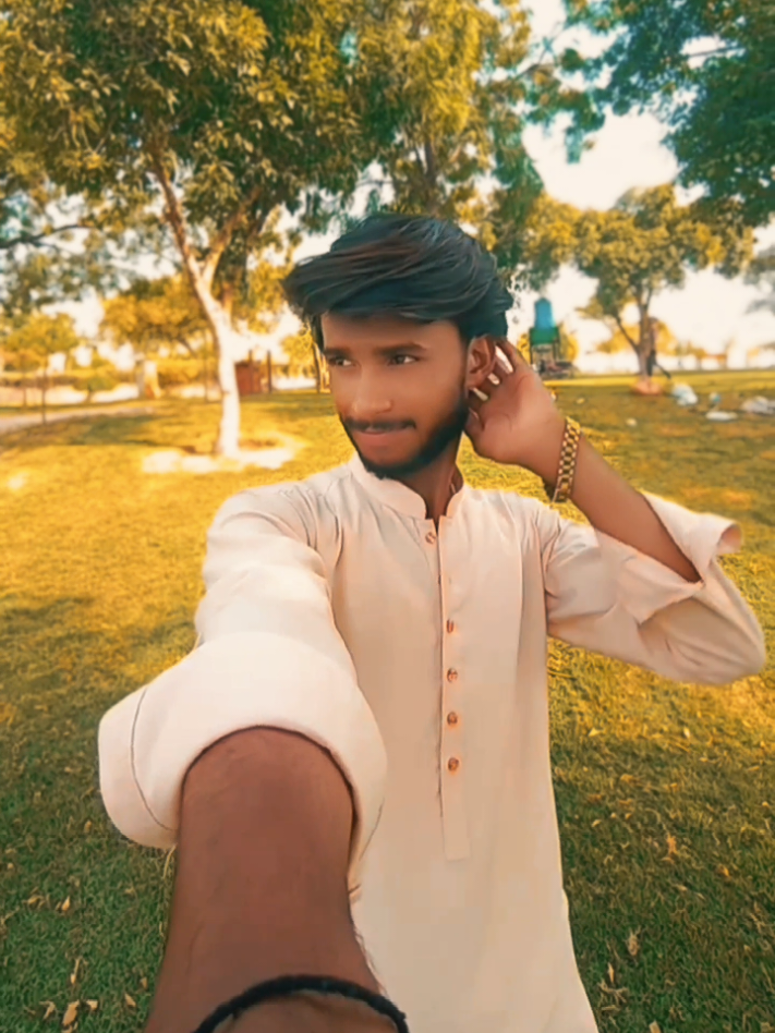 @💸🔥MK_THAKUR_🔥✨࿐★