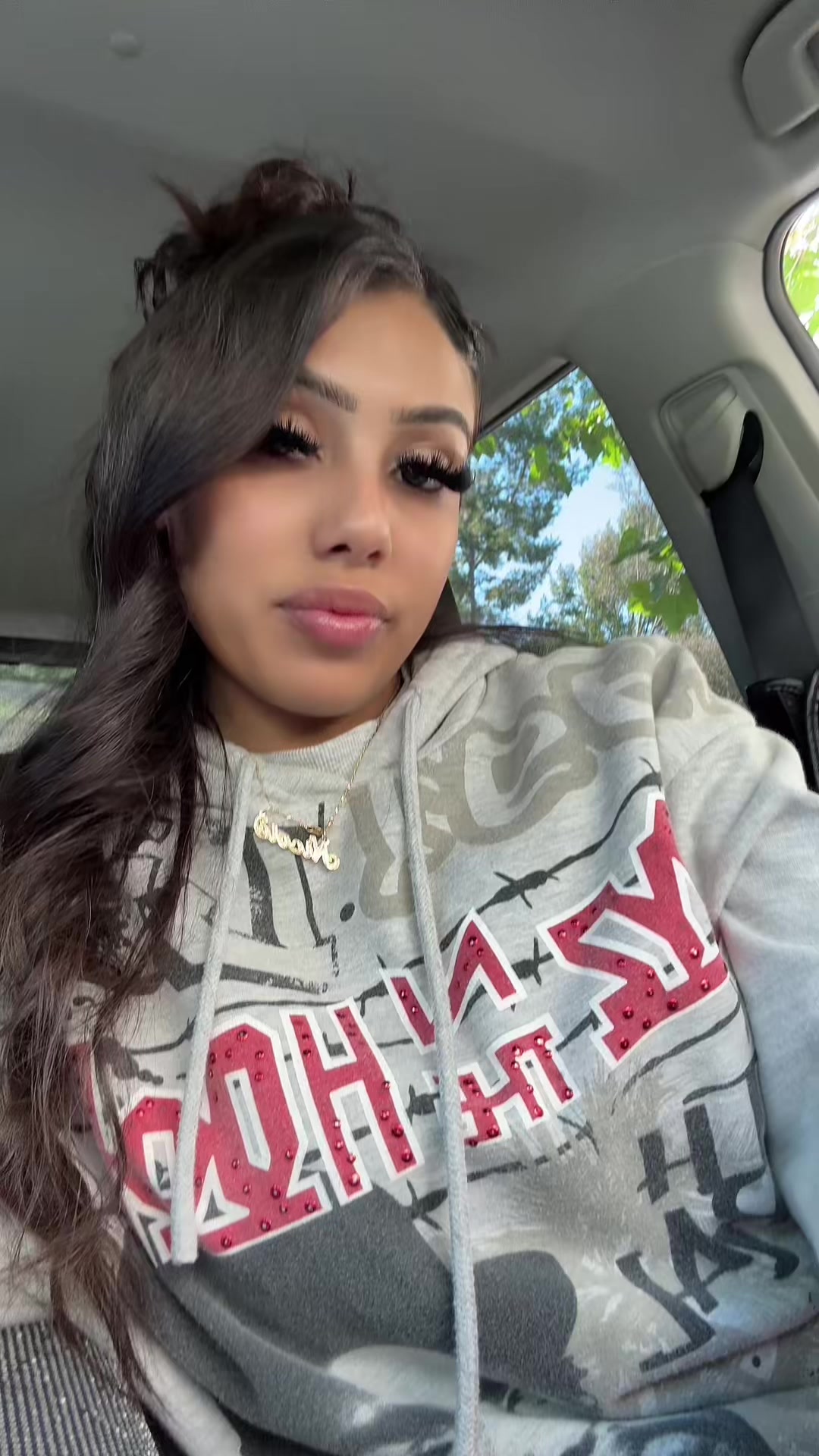 @Nicole