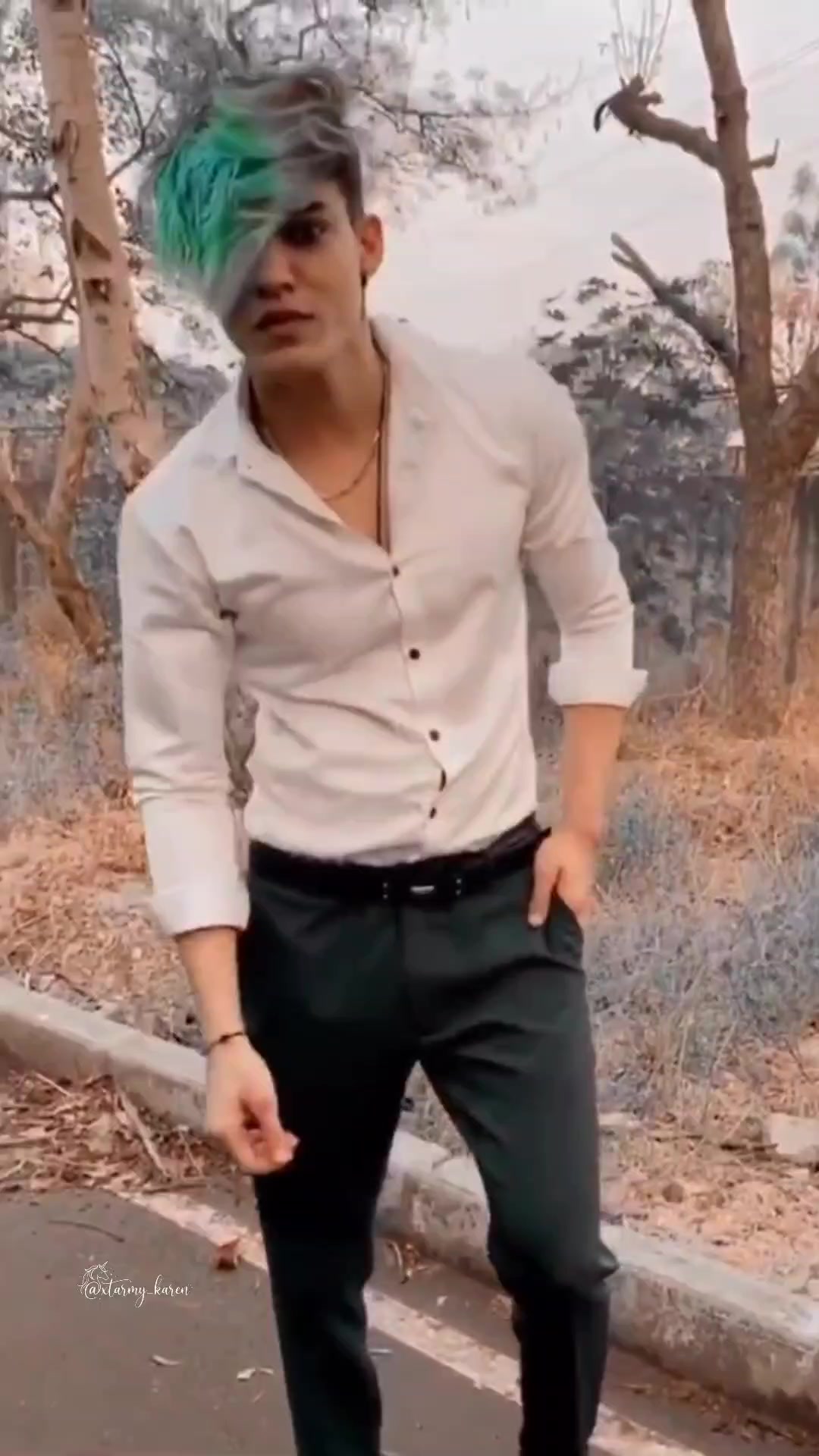 @Xtarmy_Karen