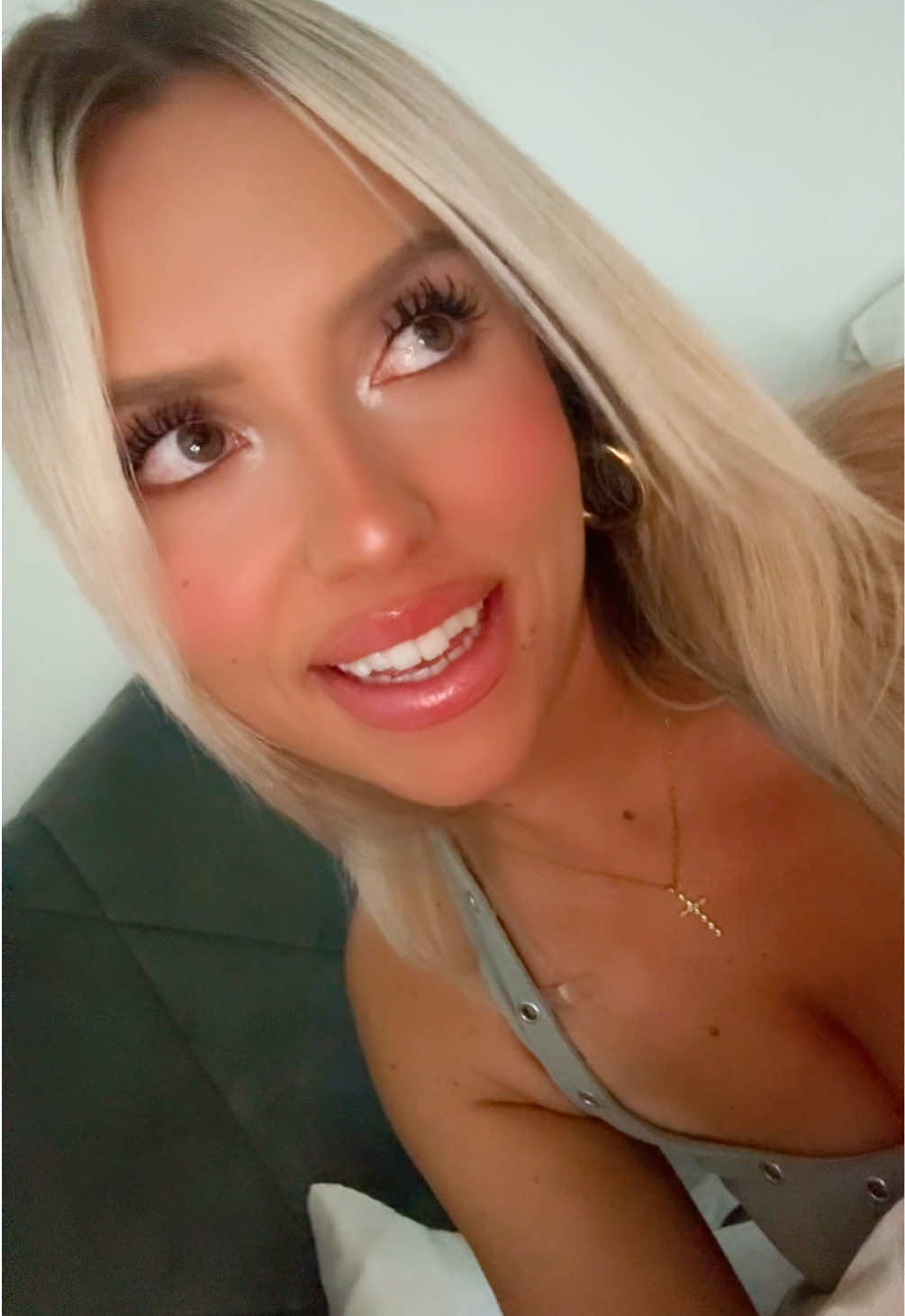@jacquelineschx