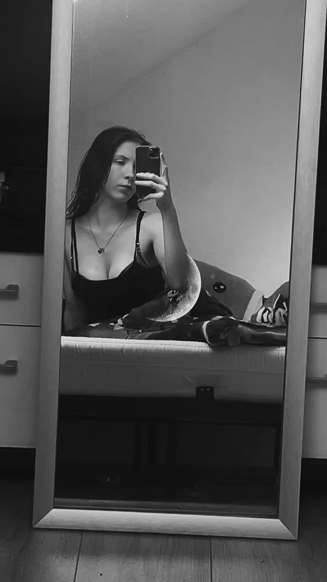 @larispicy