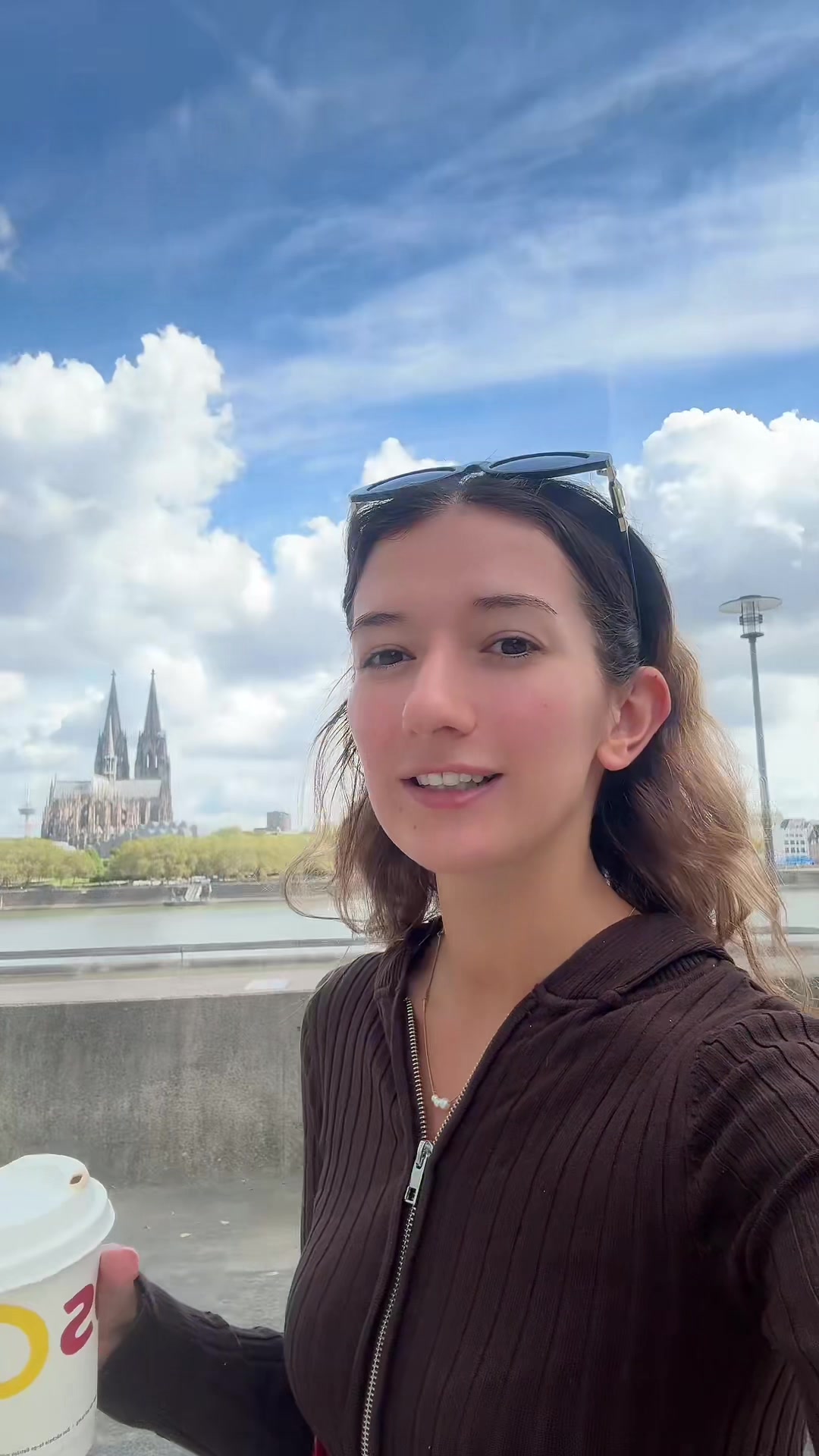 @DeineNeueBrainfluencerin🧠