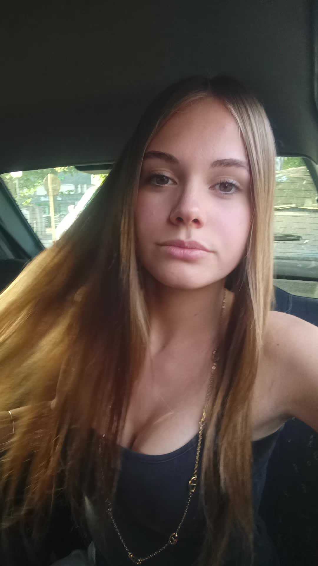 @charlotte_tmn18