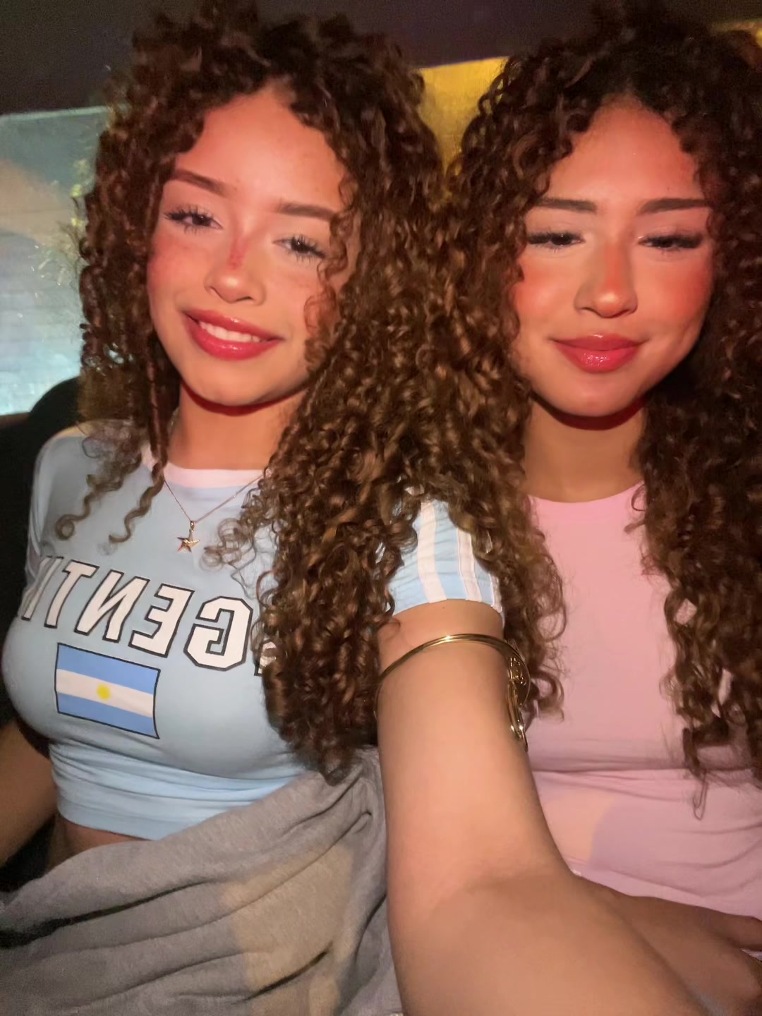 @astridvalentinaa0
