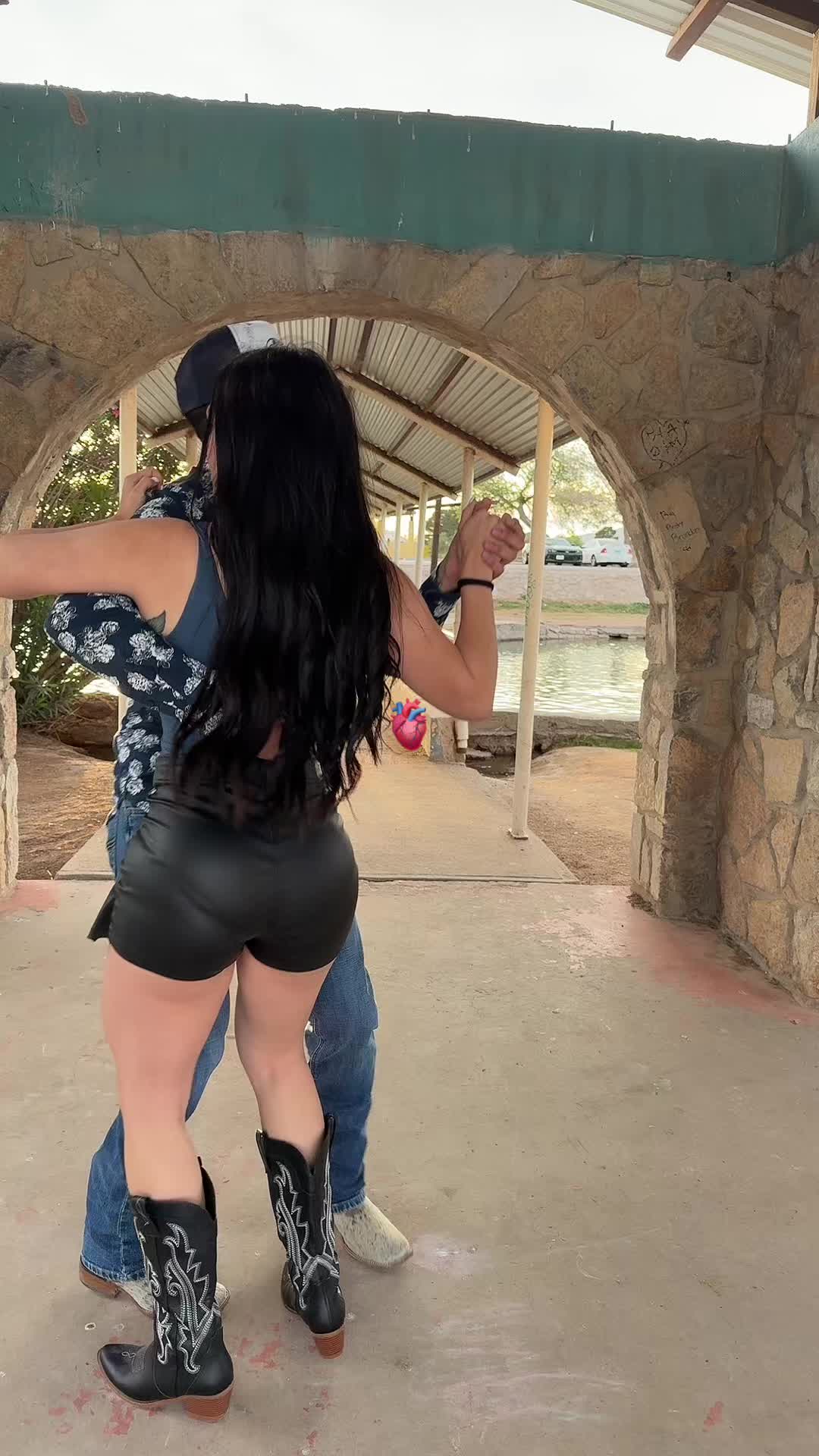 @alexaaromeo4