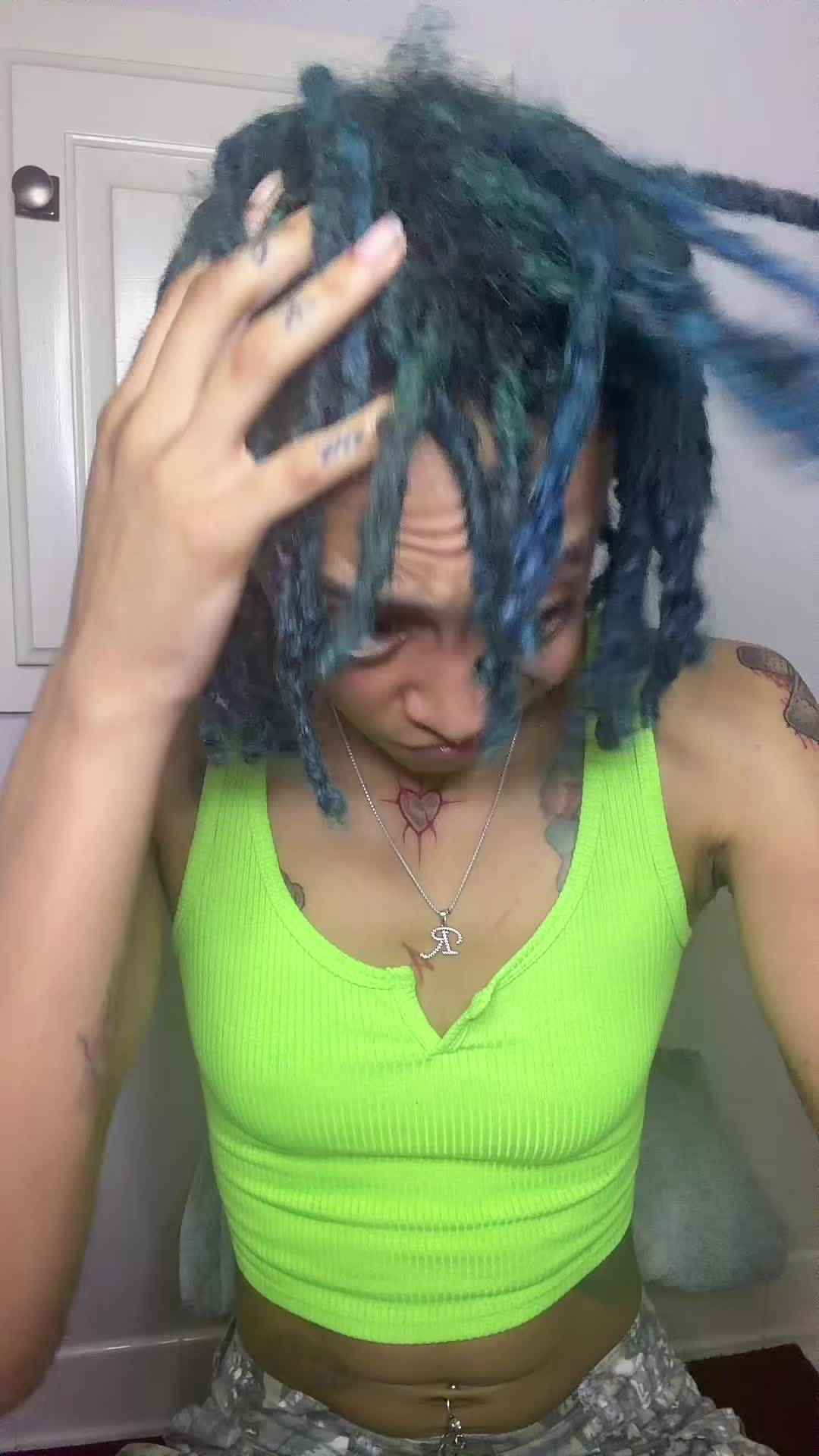 @ellehcoR