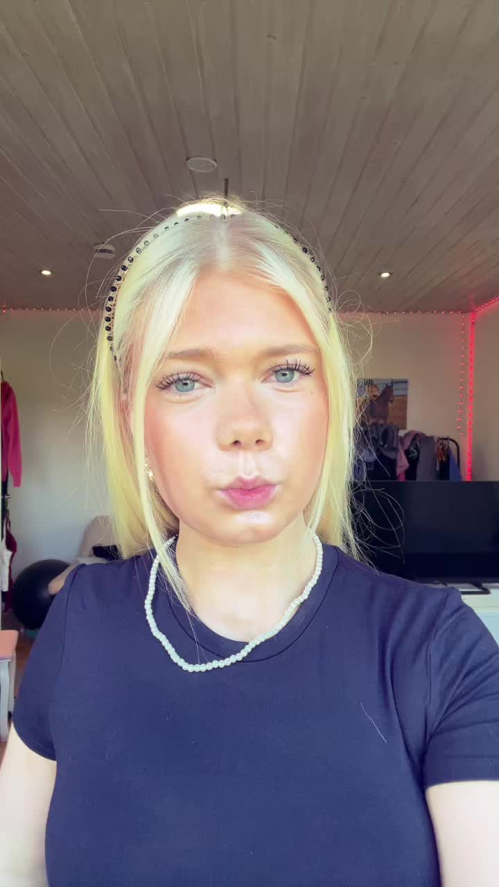 @Emma