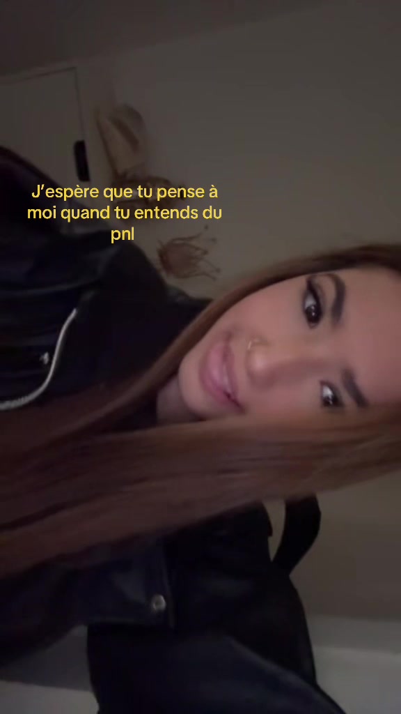 @????