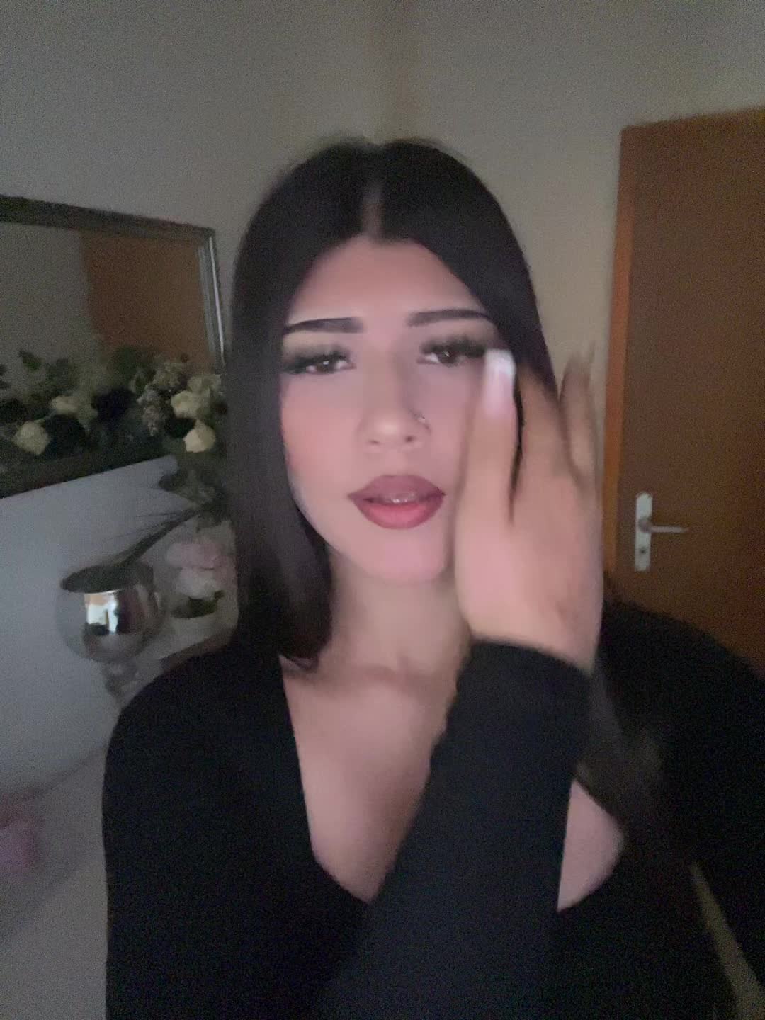 @ش