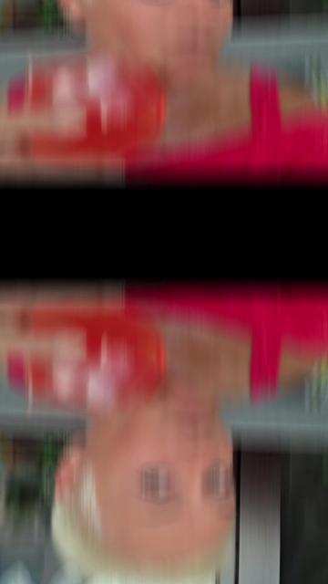 @Moni