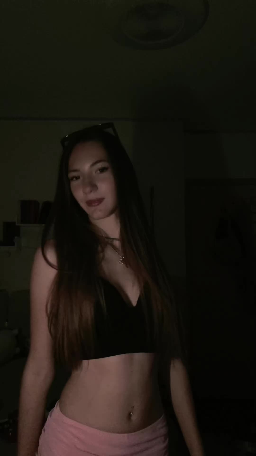 @_LaNadia_