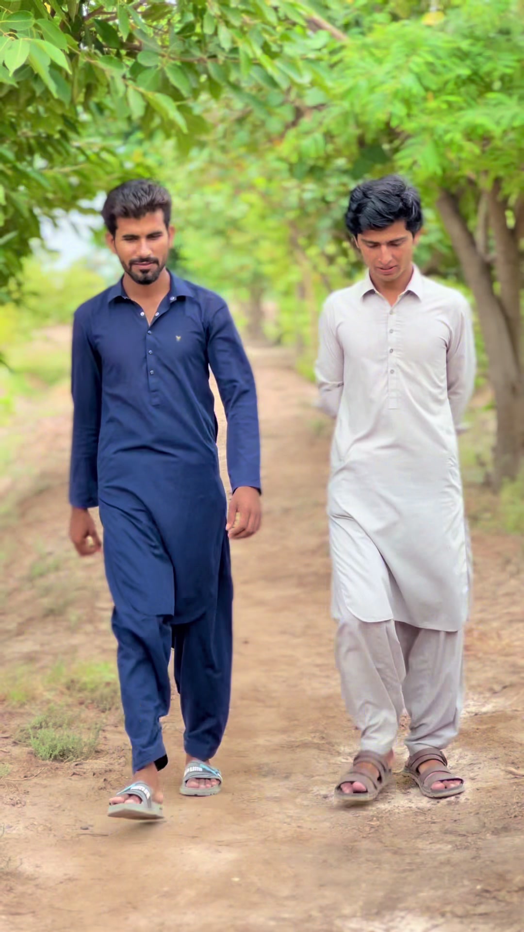@🥀چوُلستانی شہِزاَدہِ✨