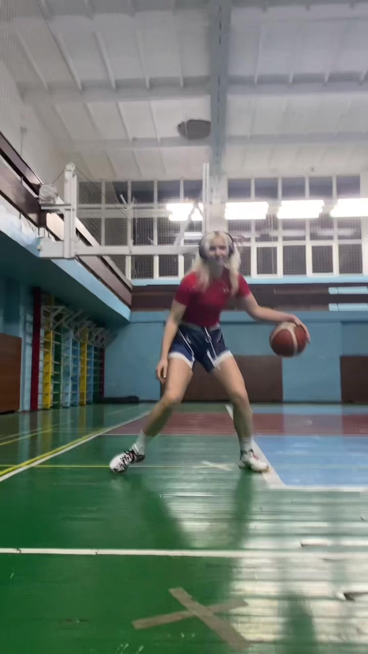 @Anna Vavryk