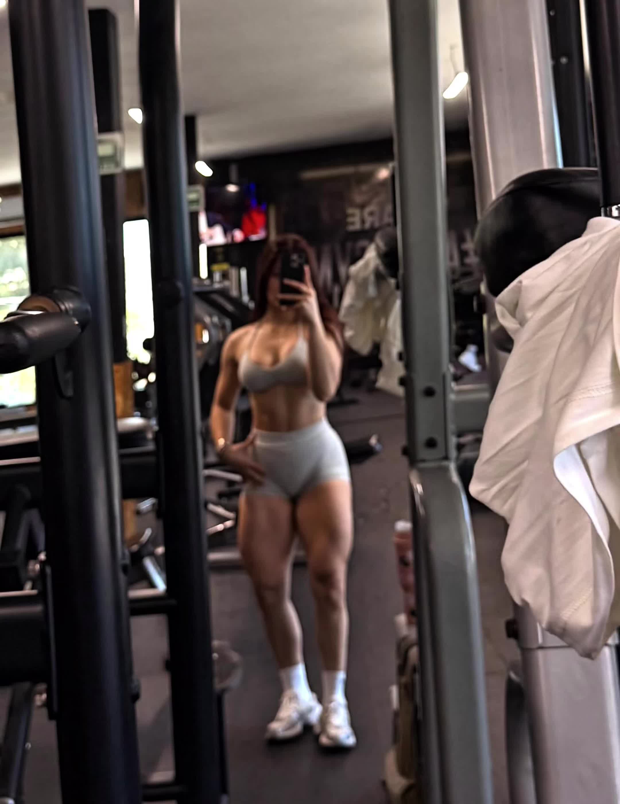 @ilovegymgirl77
