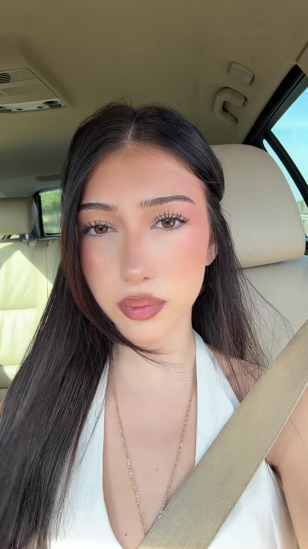 @Izabela🇦🇱