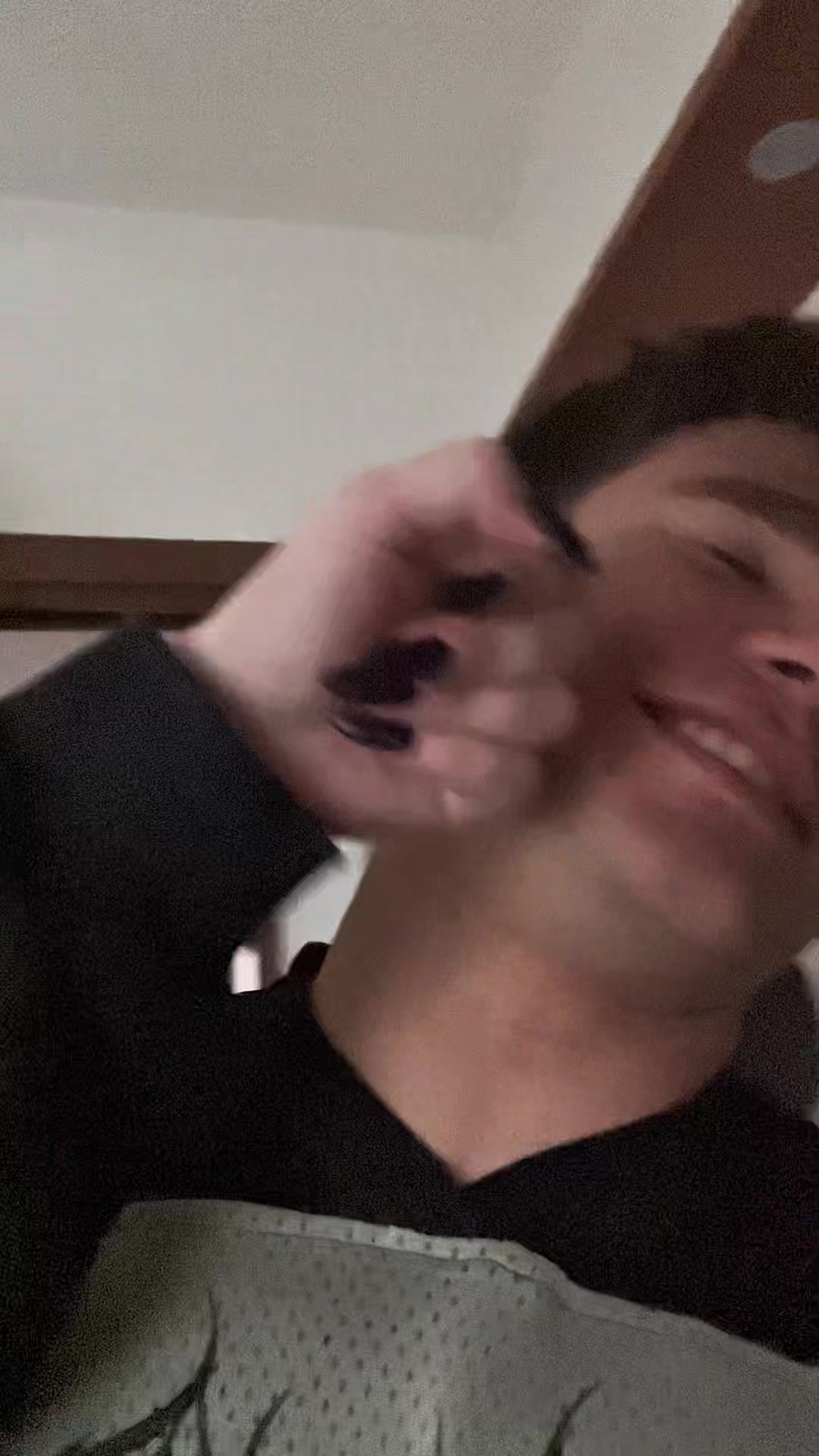 @simoù