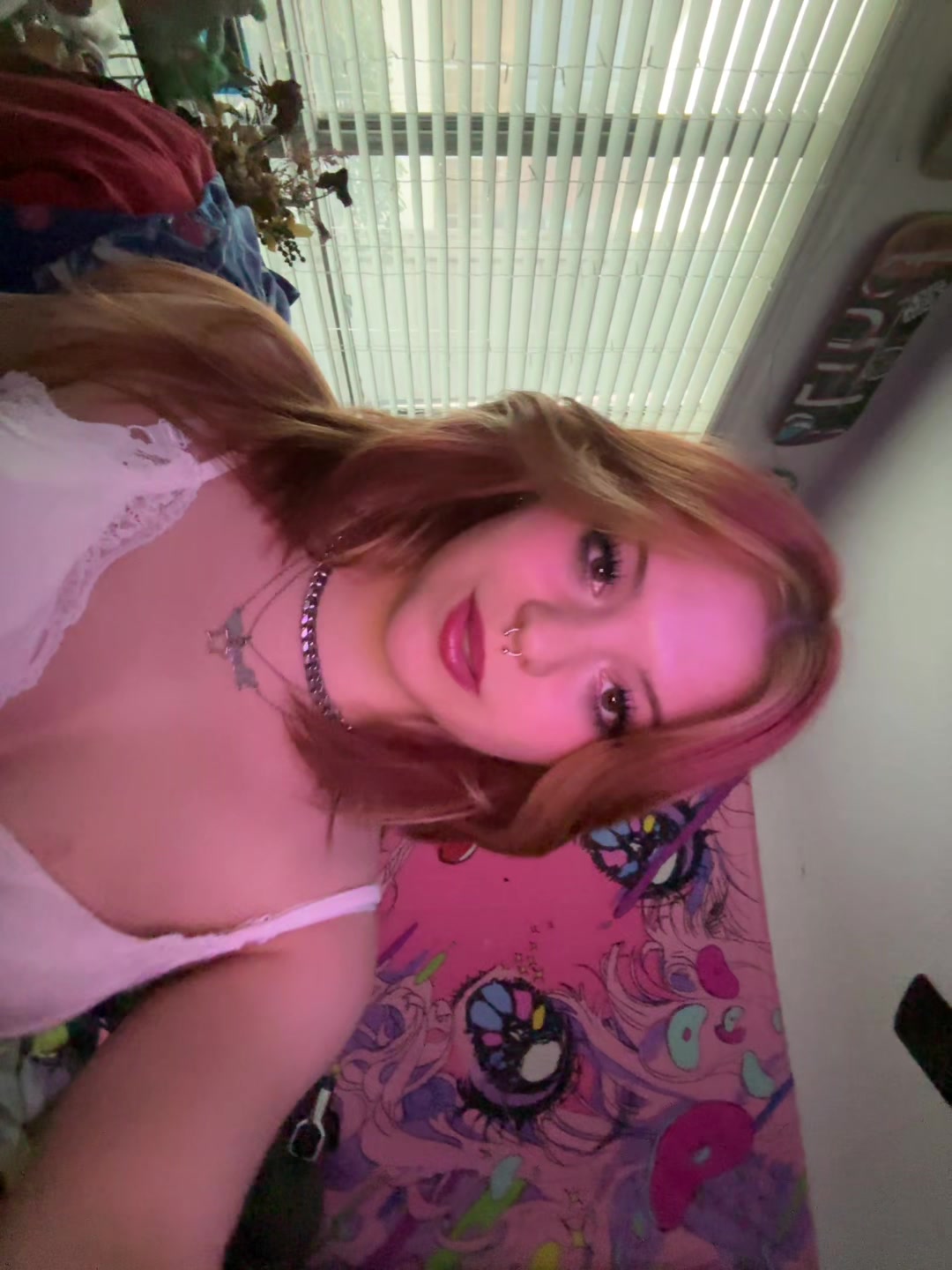 @:3