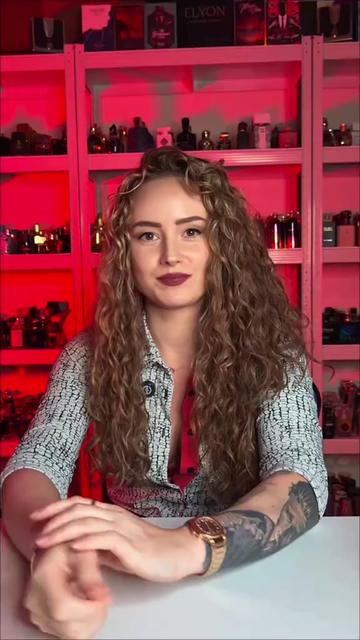 @CurlyFragrance