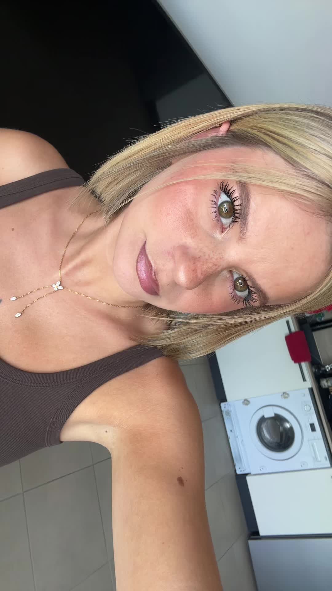 @Cassandre