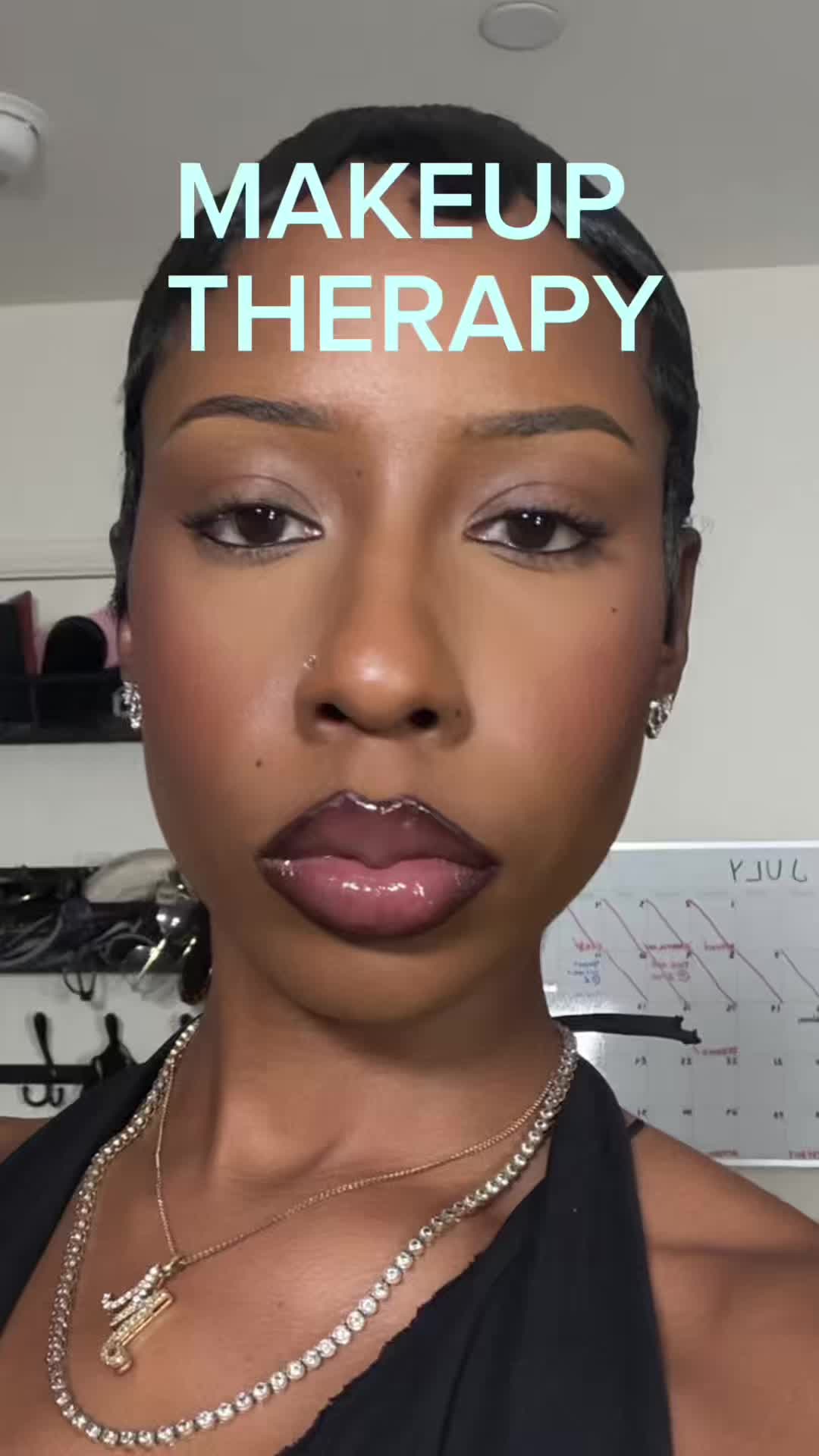 @Thehoneydip