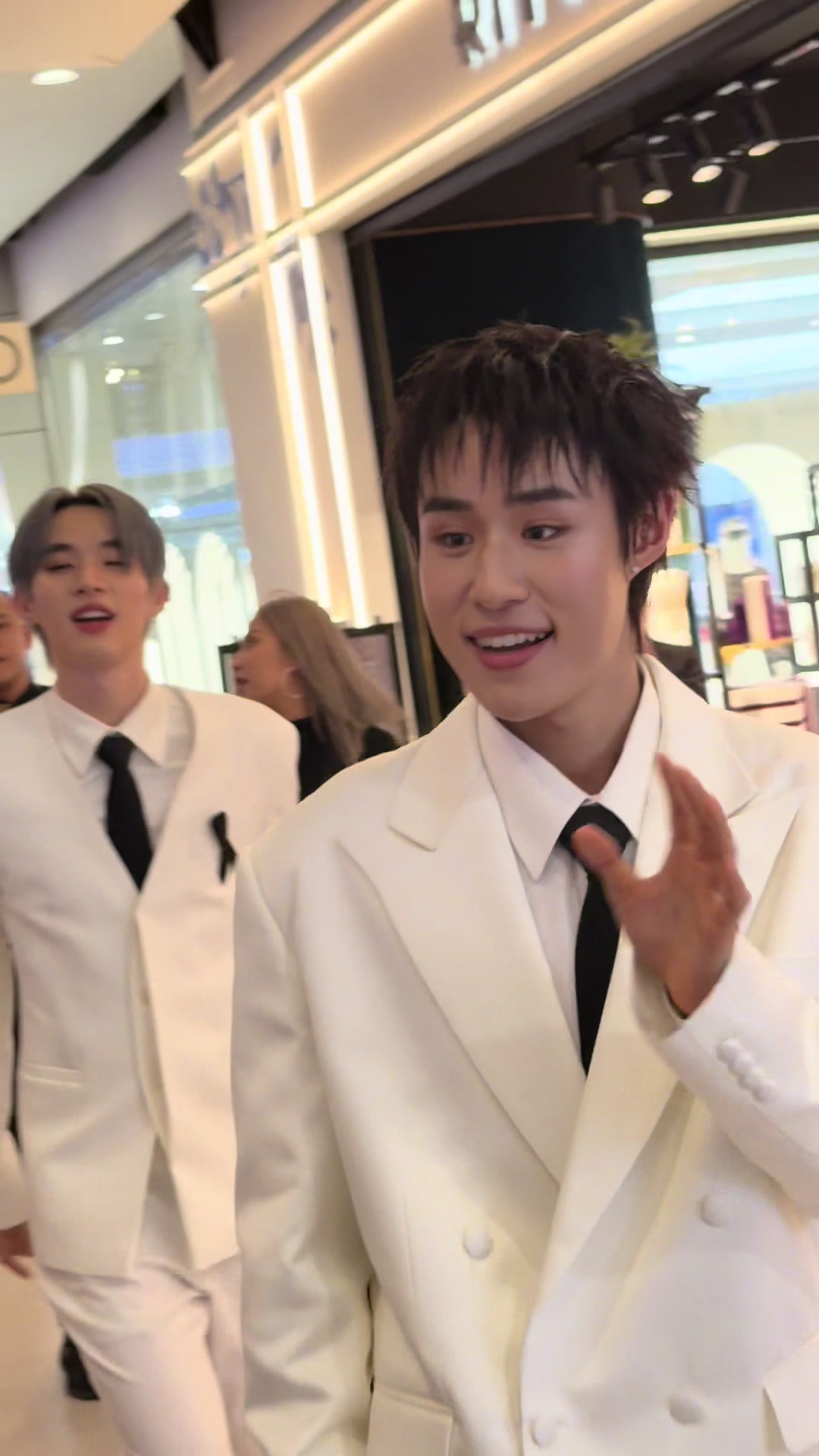@Wawa_Tuan