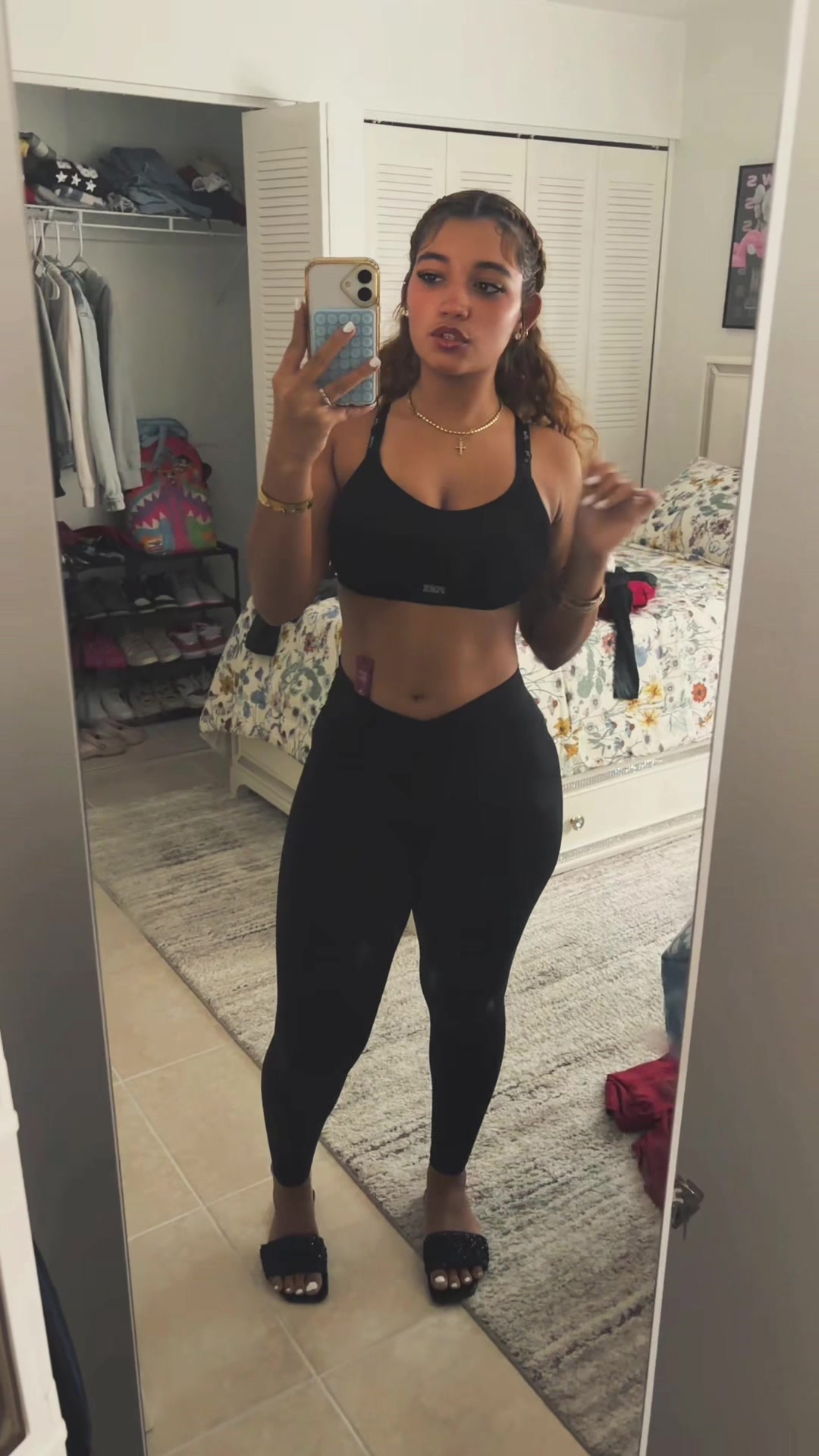 @laylani