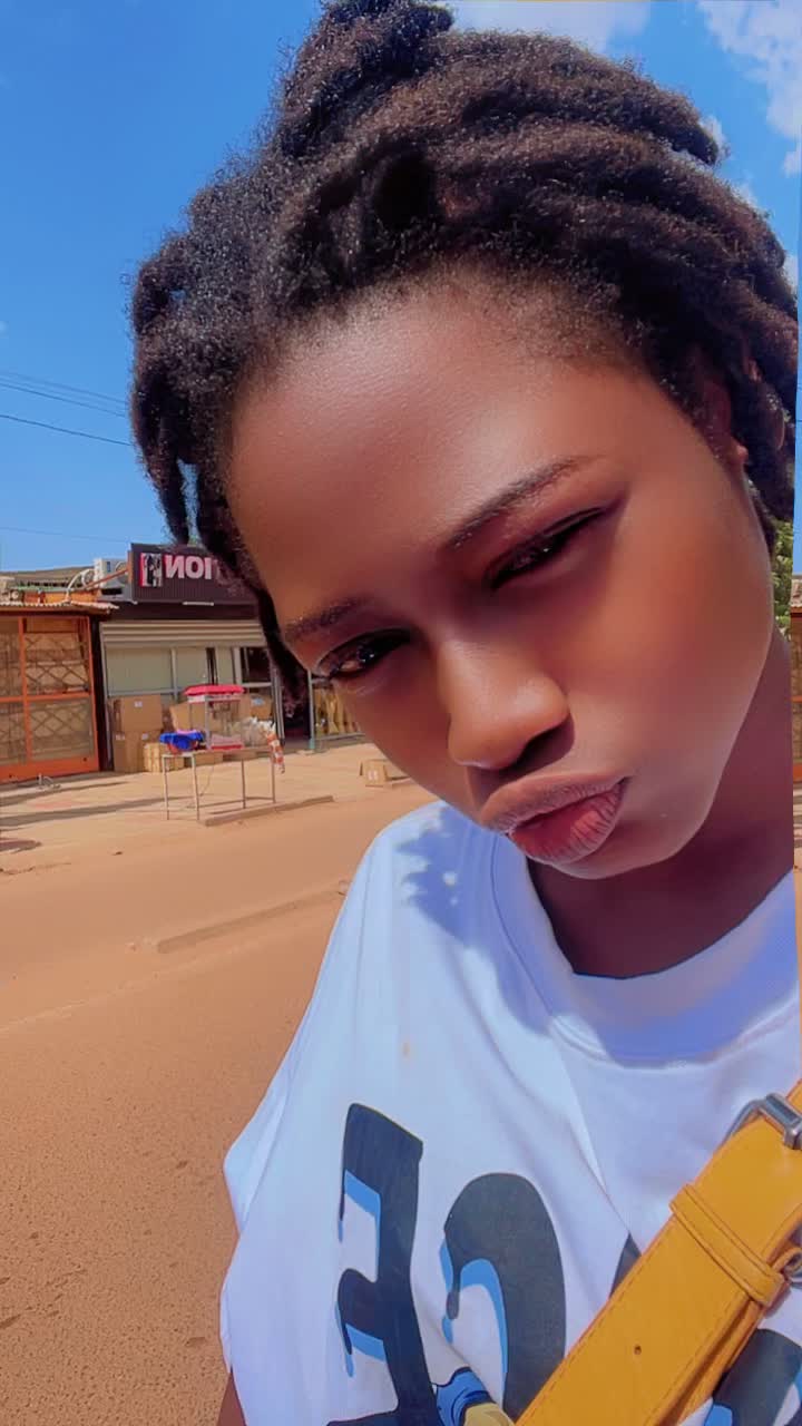 @🎀la🥰petite🖇️soeur🧸de Desmo