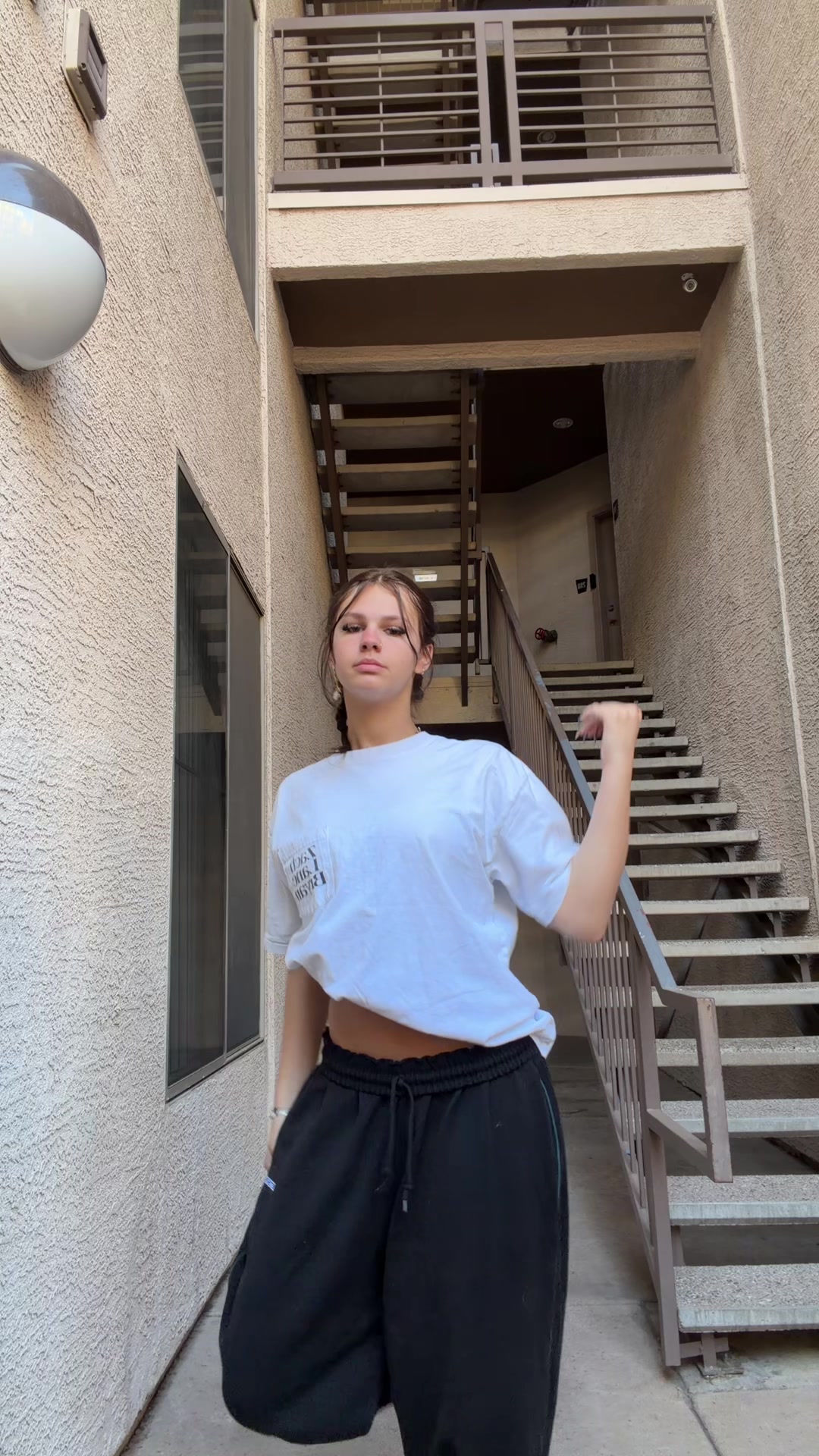 @PresleyLeonor