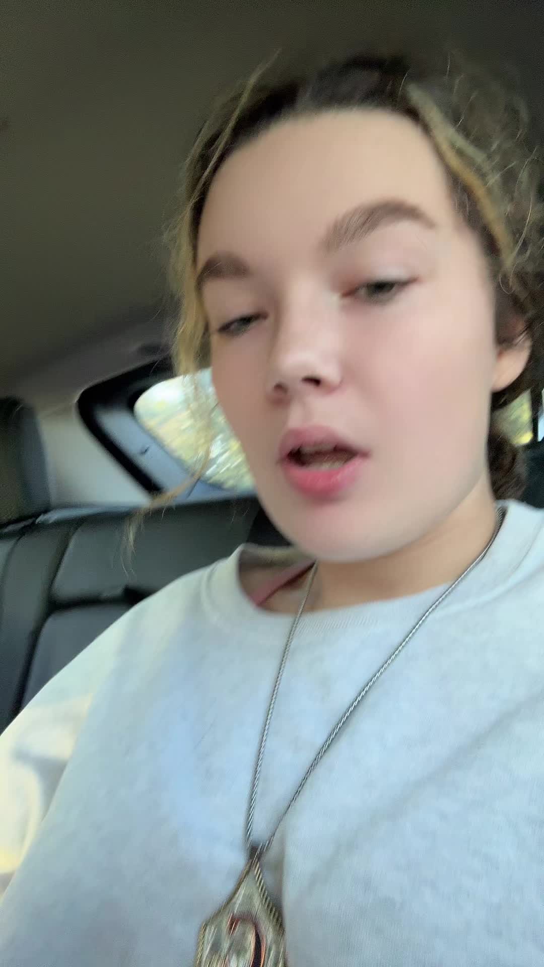 @callie425