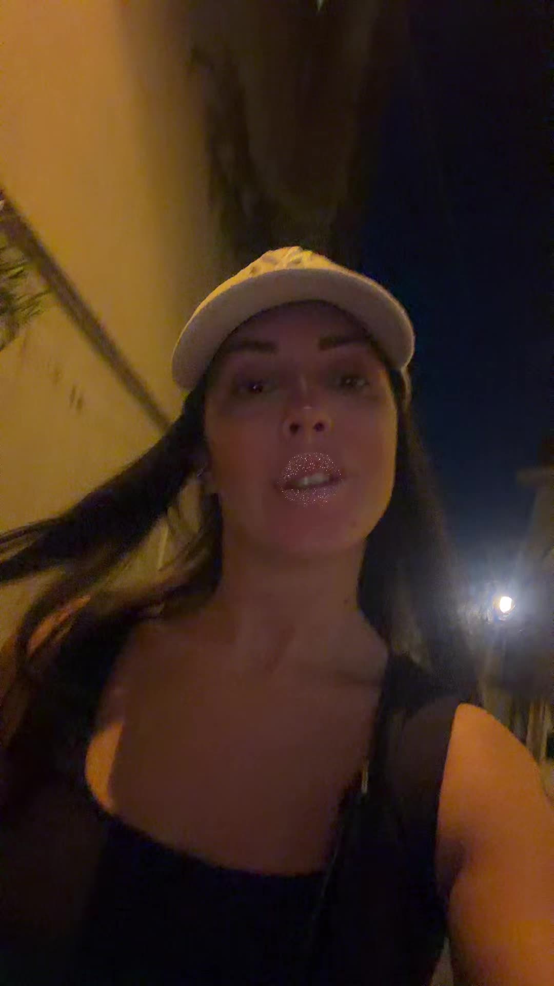 @KatiaConte