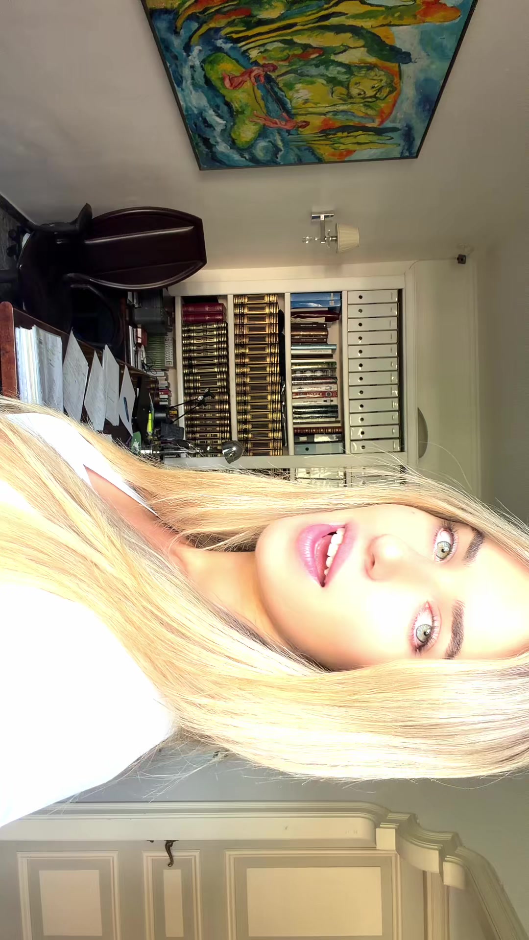 @Bibi