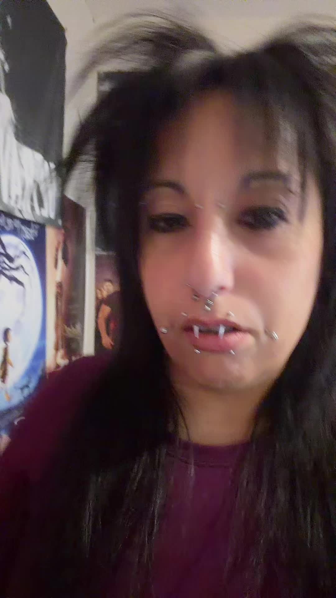 @draculapriestess