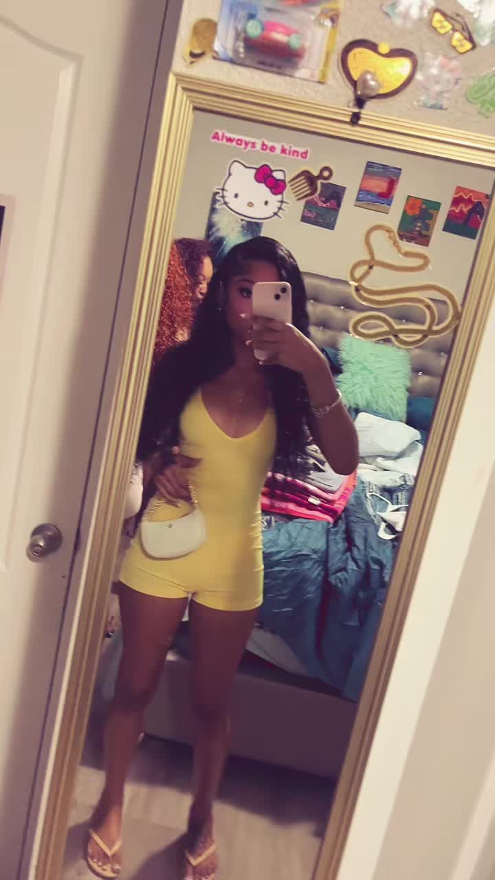 @Jennaveciaaa