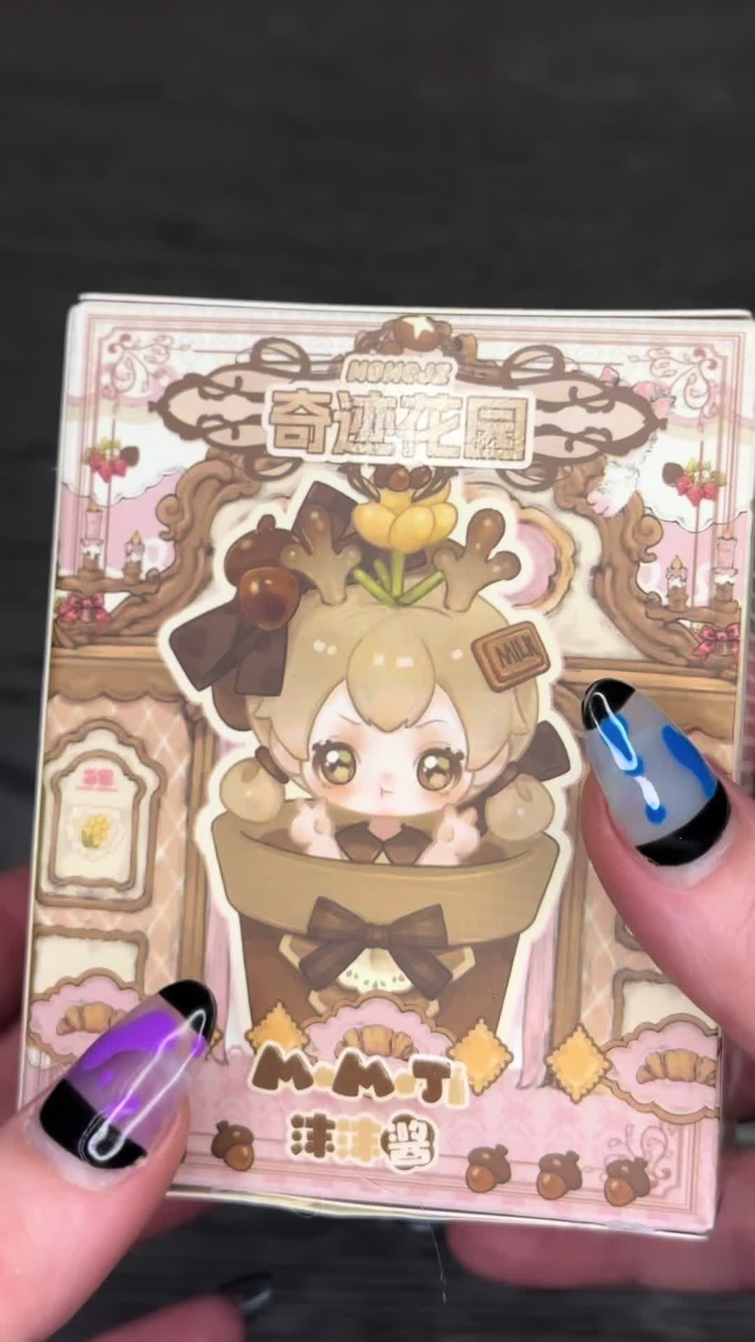 @Kitsunasaur