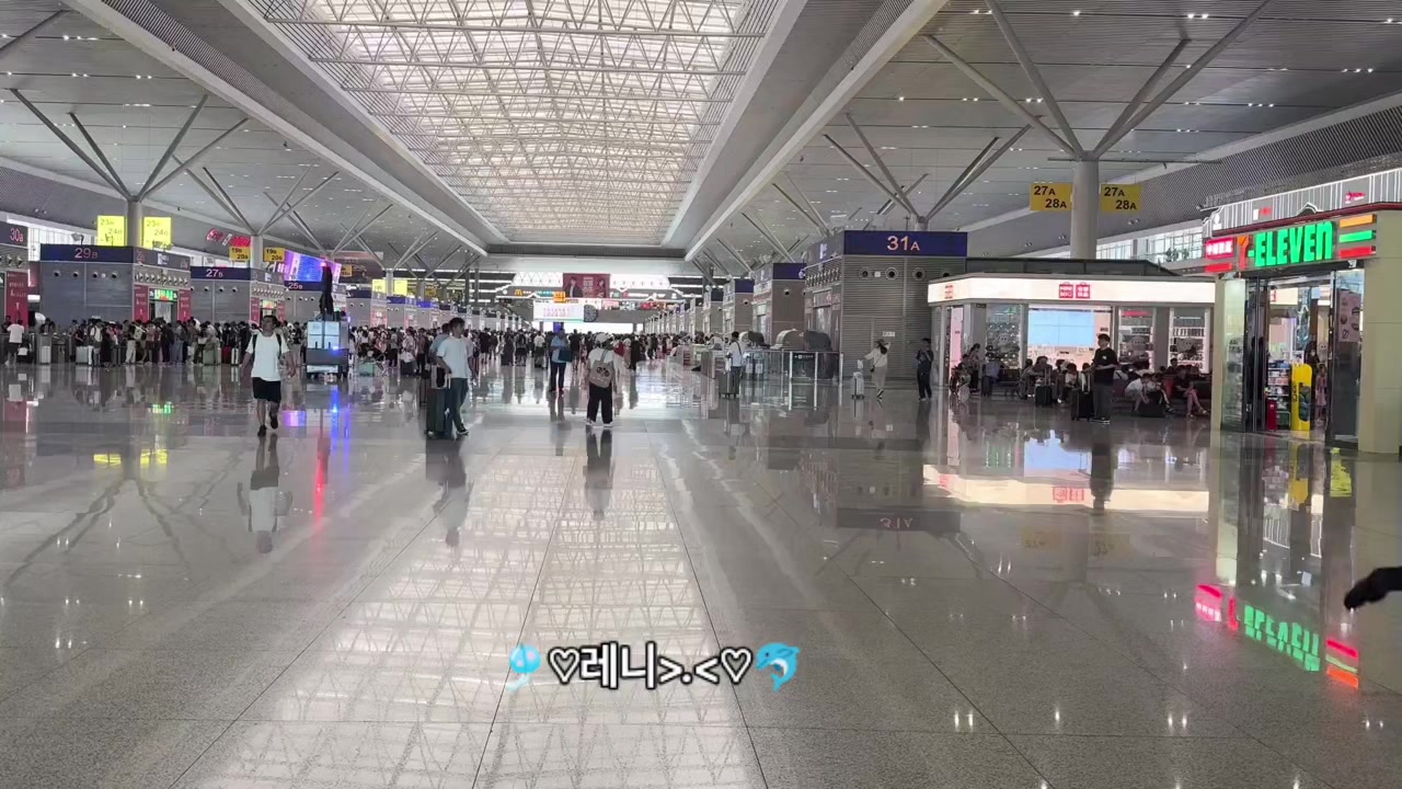@🎐♡레니>.<♡🐬