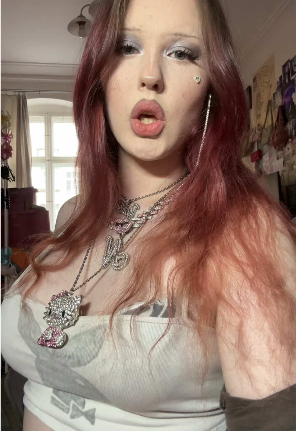 @Настя 🪷