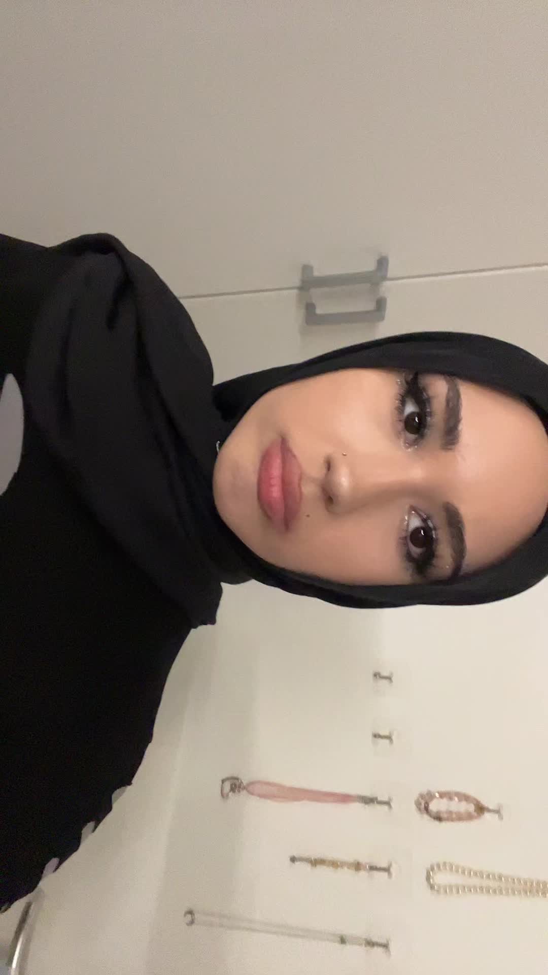 @<3