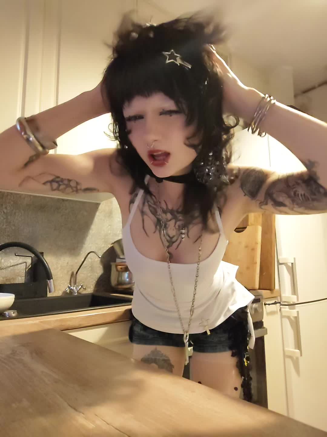 @𝖛𝖎𝖈𝖙𝖔𝖗𝖎𝖆
