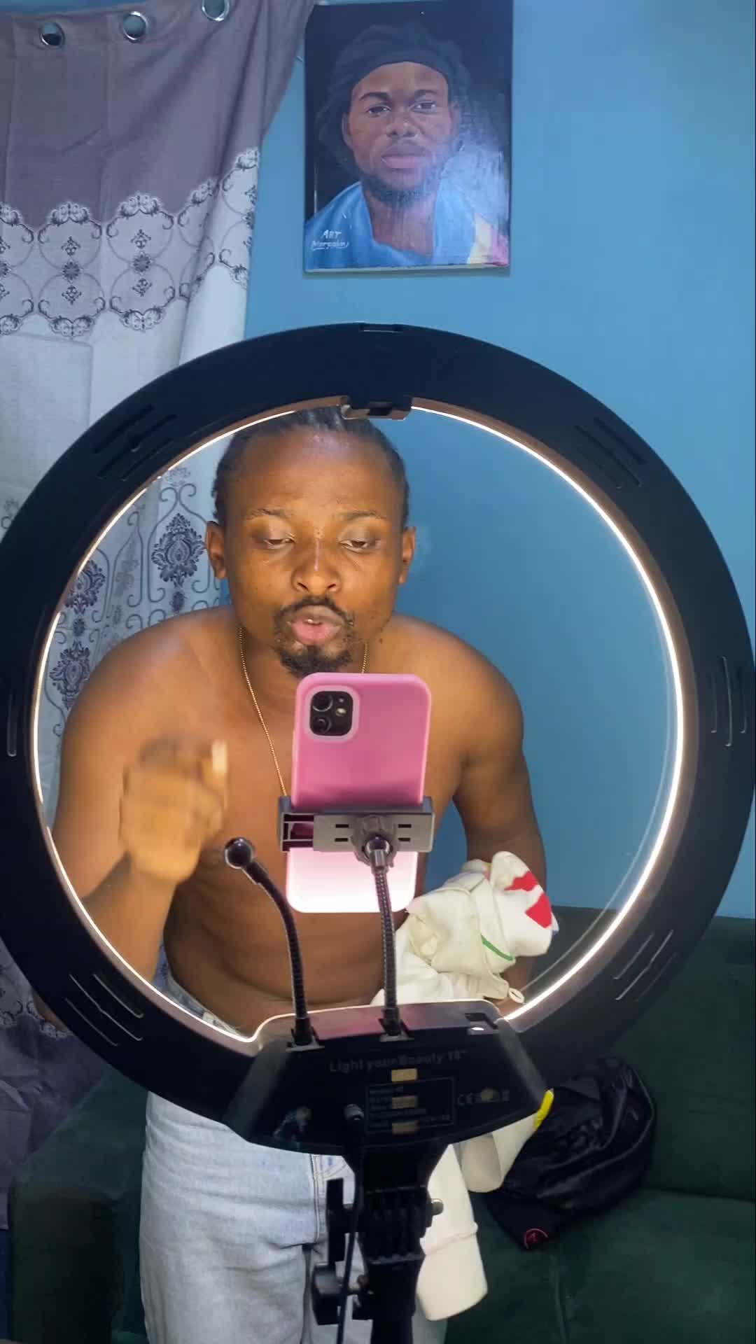 @castroma.bro