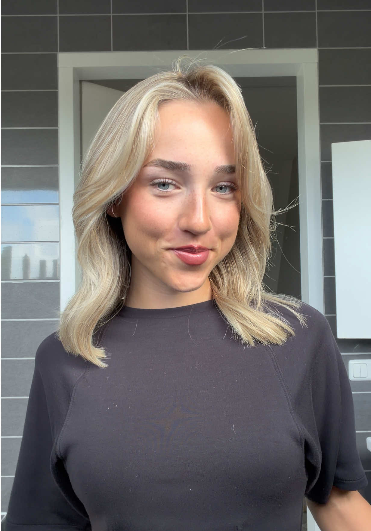 @𝒜𝓃𝑒𝓉𝓉𝑒