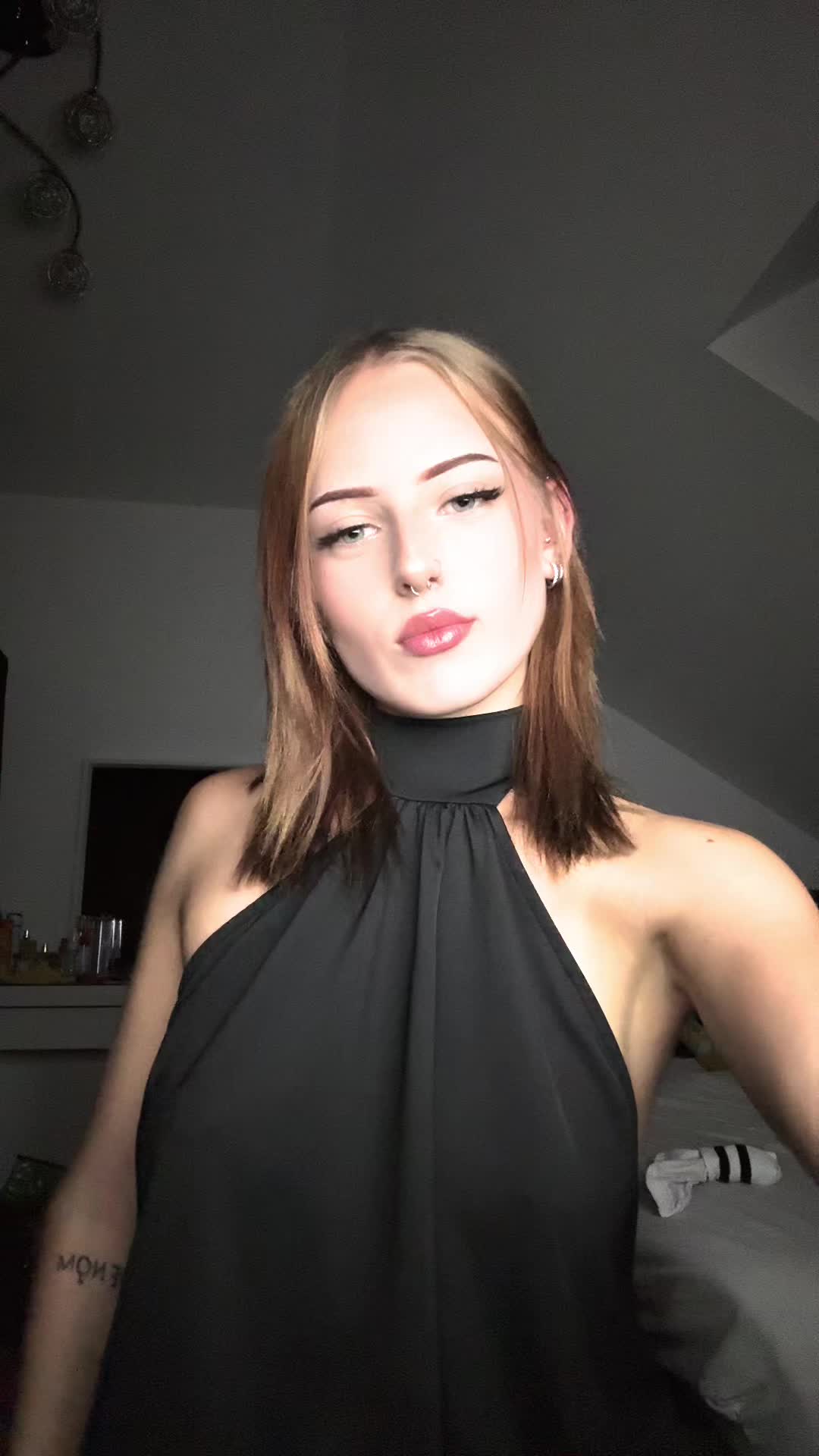 @𝐋𝐞𝐨