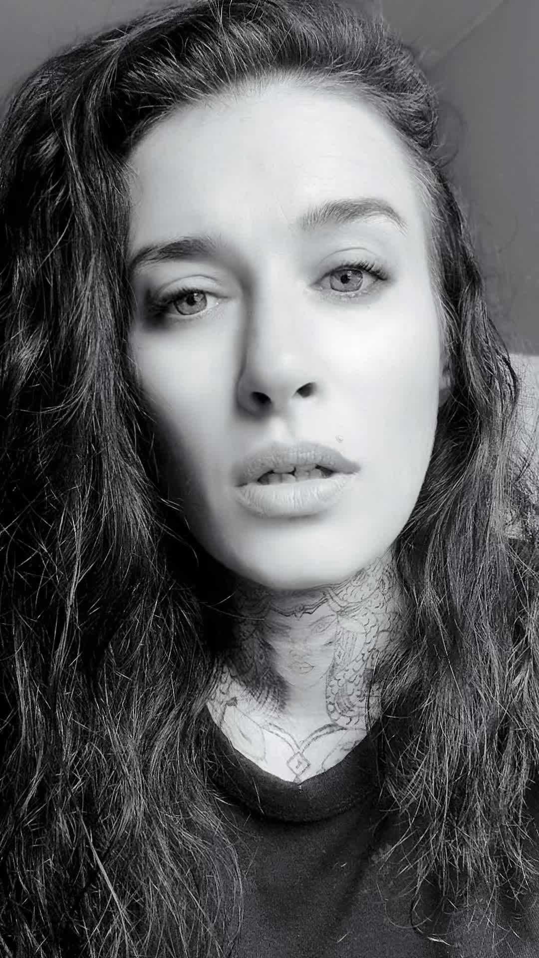 @🖤 𝐌𝐎𝐂𝐊𝐈𝐍𝐆𝐉𝐀𝐘🔥
