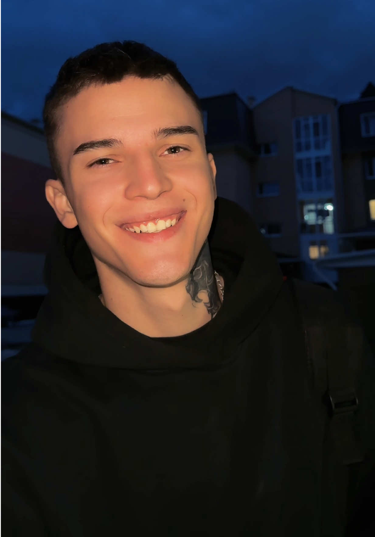 @𝐊 𝐈 𝐓 🌟