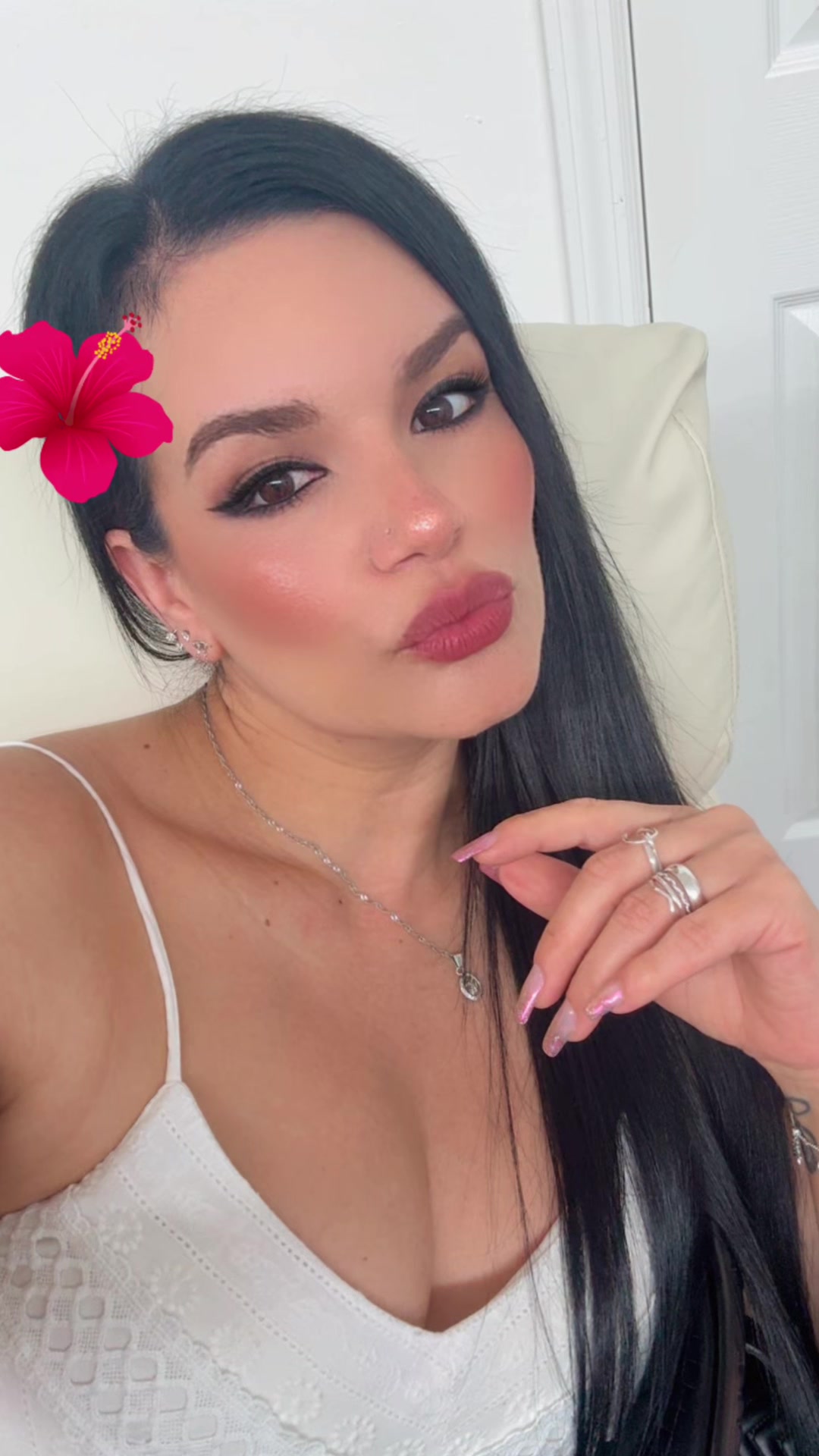 @Jennifer &Aacute;lvarez 🦋🍒