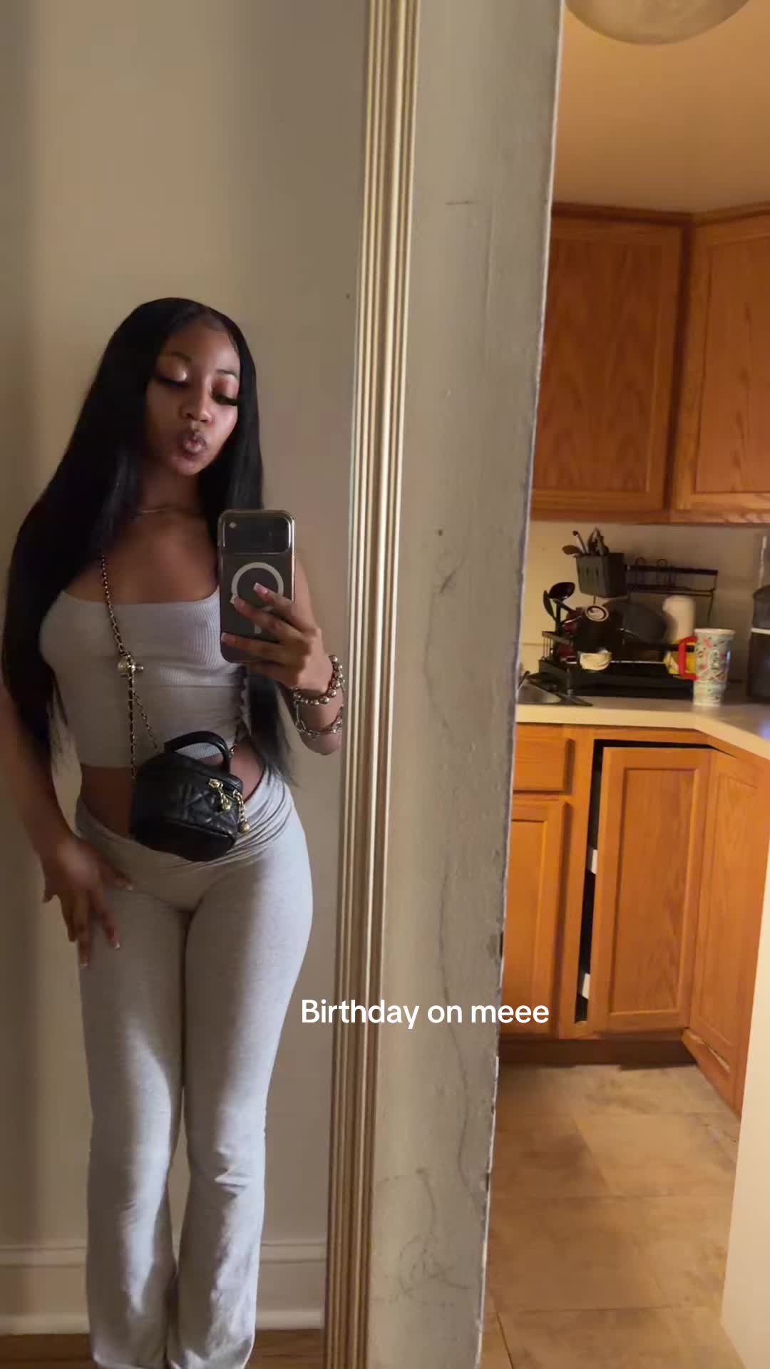 @Zo