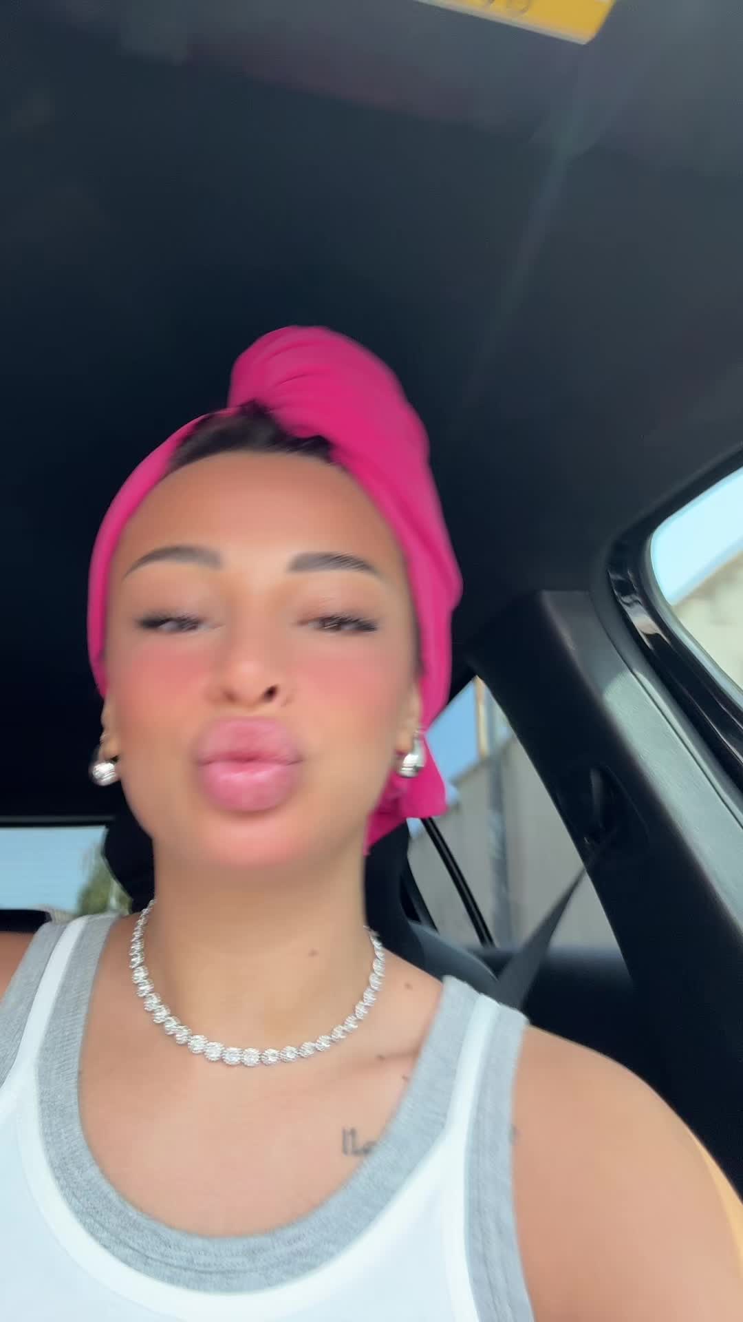 @𝐟𝐥𝐚𝐯𝐲🦊
