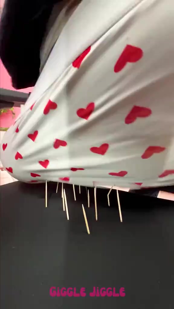 @Giggle Jiggle