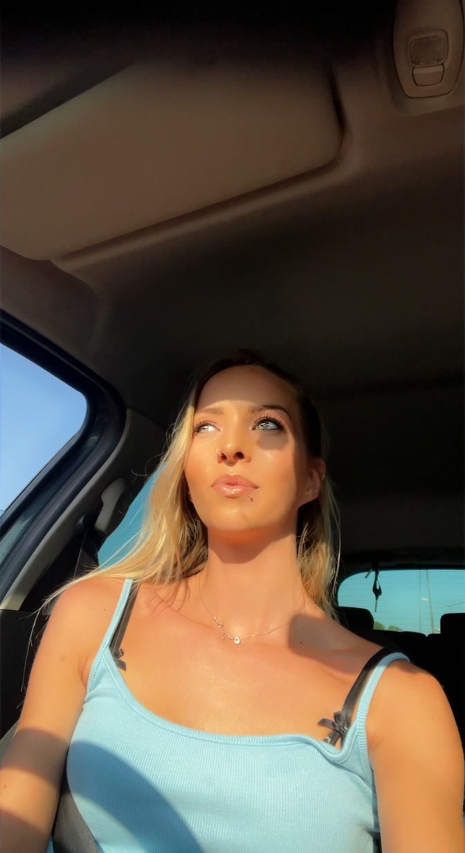 @Jen Ni 🌹